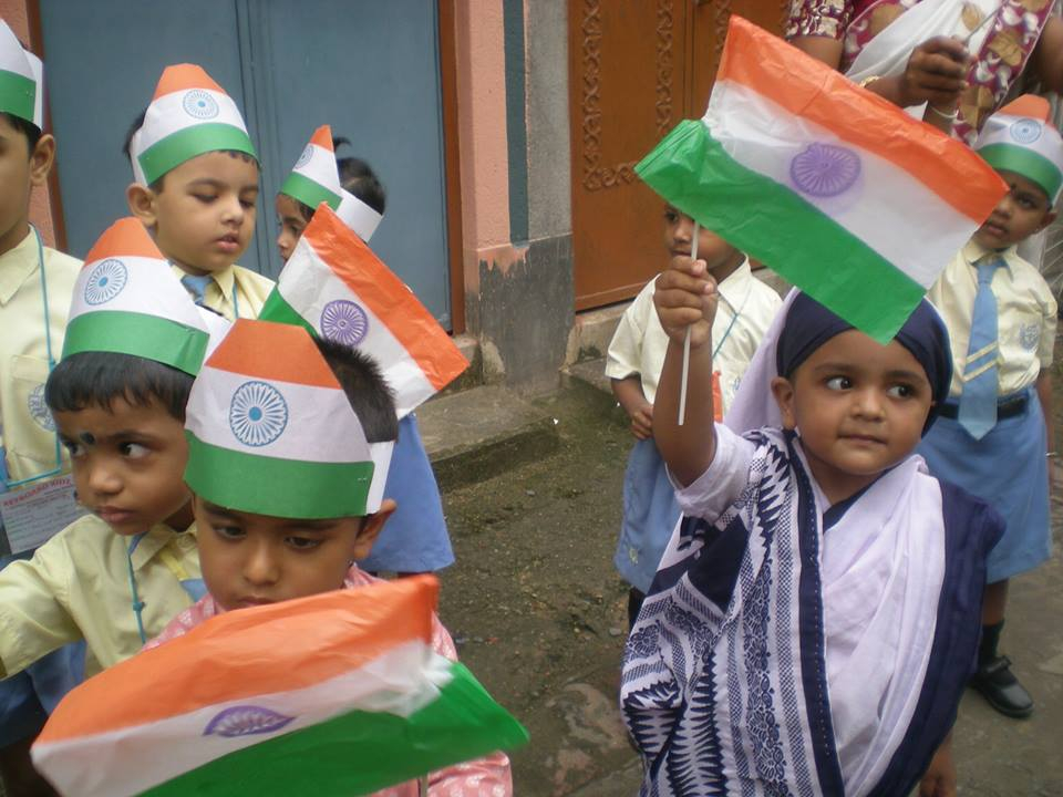 Key Board Kidz slider, music learning for kids, keyboard training for children, music education slider, kids music class, musical talent development, child-friendly music program, piano lessons for kids, educational music institute